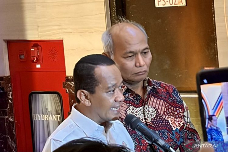 Bahlil sebut masih jajaki impor 30 juta barel minyak mentah dari UEA