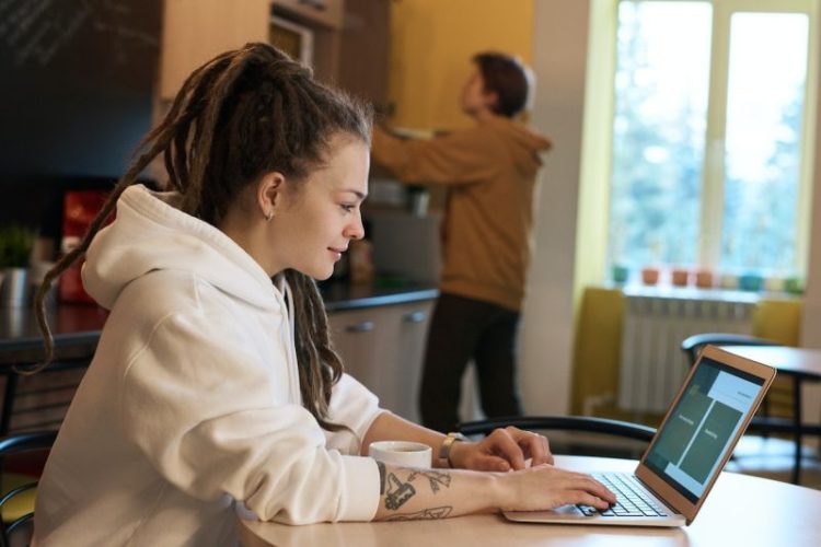 Penyebab laptop cepat “lemot” dan cara mengatasinya